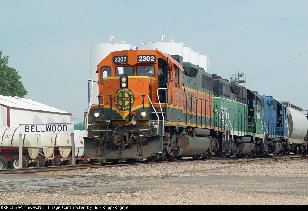 BNSF 2302